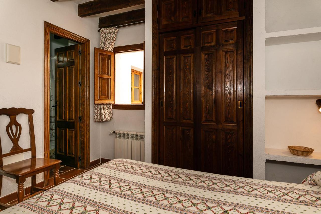 Casa Rural Del Rio Alozaina Exterior photo